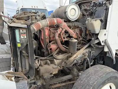 Kenworth T800 Air Cleaner / Air Filter Housing