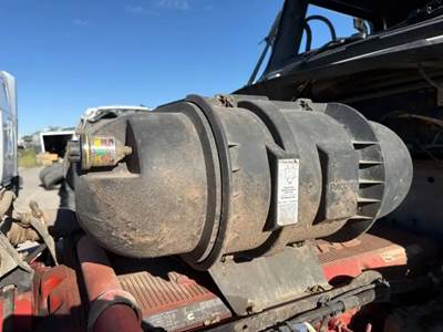 Kenworth T800 Air Cleaner / Air Filter Housing