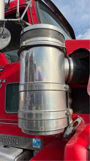 Kenworth T800 Right Air Cleaner / Air Filter Housing