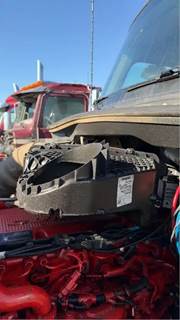 Kenworth T880 Air Cleaner / Air Filter Housing