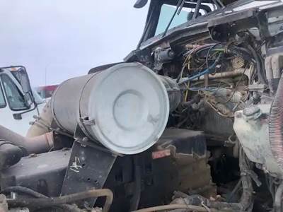 Kenworth W900 Air Cleaner / Air Filter Housing