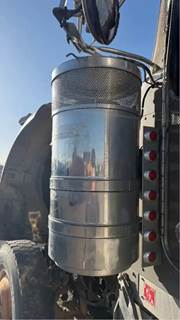 Kenworth W900 Left Air Cleaner / Air Filter Housing