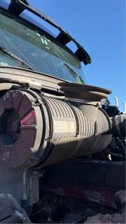 Mack Anthem Air Cleaner / Air Filter Housing