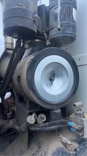 Peterbilt 320 Air Cleaner / Air Filter Housing