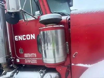 Peterbilt 357 Right Air Cleaner / Air Filter Housing