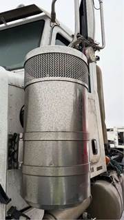Peterbilt 367 Left Air Cleaner / Air Filter Housing