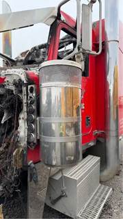 Peterbilt 379 Left Air Cleaner / Air Filter Housing