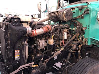 Peterbilt 386 Air Cleaner / Air Filter Housing