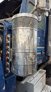 Peterbilt 389 Left Air Cleaner / Air Filter Housing