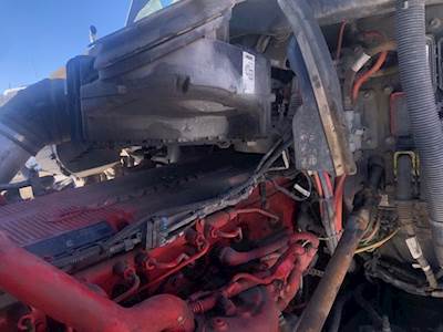 Peterbilt 579 Air Cleaner / Air Filter Housing