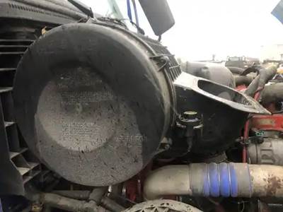 Volvo VNL Air Cleaner / Air Filter Housing
