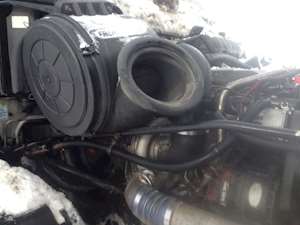 Freightliner Columbia Air Cleaner / Air Filter Housing