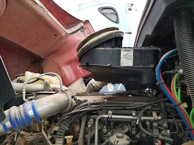 Kenworth T680 Air Cleaner / Air Filter Housing