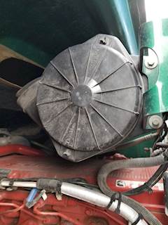 Peterbilt 386 Air Cleaner / Air Filter Housing