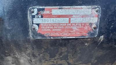 Clark 282V Auxillary Transmission for a 1979 Ford F600