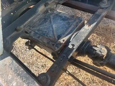 Spicer (TTC) 7041 Auxillary Transmission for a 1975 International Harvester 1800 LOADSTER