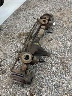 Dana-Spicer 60 Front Axle Assembly for a 1999 Dodge Ram Pickup