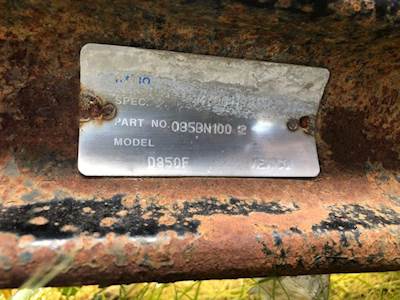 Ford F-650 Front Axle Assembly for a 2005 Ford F650