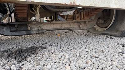 Ford L9000 Front Axle Assembly