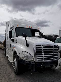 Freightliner Cascadia 125 Front Axle Assembly