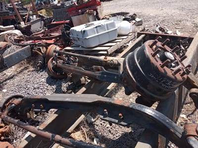 Freightliner Cascadia 125 Front Axle Assembly