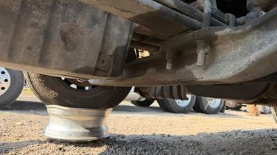 Freightliner Cascadia 126 Front Axle Assembly