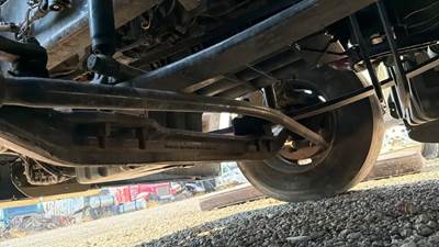 Freightliner Cascadia 126 Front Axle Assembly
