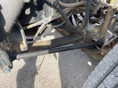 Freightliner FLD112 Front Axle Assembly