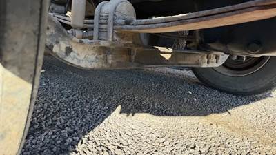 Freightliner FLD120 Front Axle Assembly