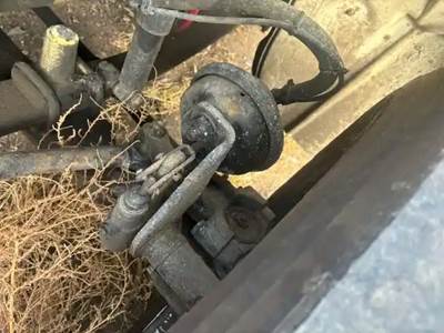 Freightliner M2 106 Front Axle Assembly