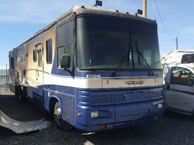 Freightliner XC Chassis Front Axle Assembly