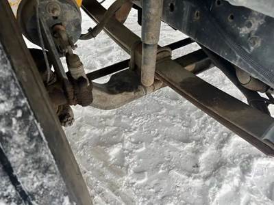 International 4300 Front Axle Assembly