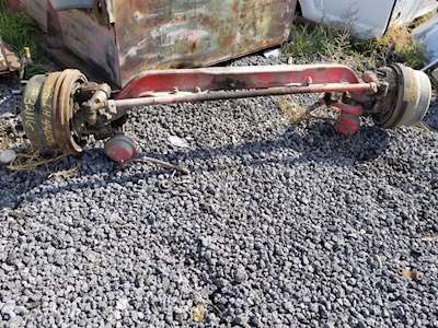 International 4300, 4400 Series Front Axle Assembly for a 2008 International 4300-4400