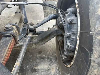 International 4700 Front Axle Assembly