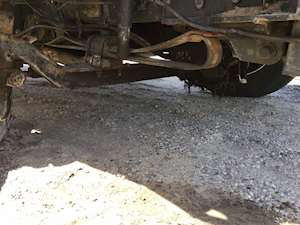International DuraStar 4300 Front Axle Assembly