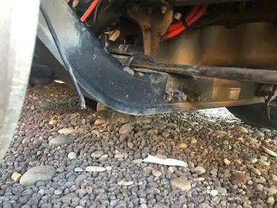 International LT625 Front Axle Assembly