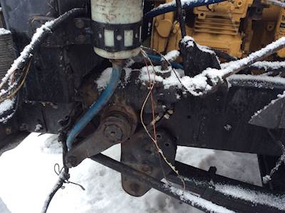 International Paystar 5600i Front Axle Assembly for a 2004 International 5600I