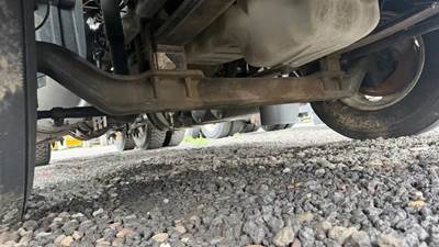 International RH613 Front Axle Assembly