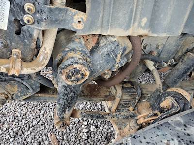 International WorkStar 7500 Front Axle Assembly