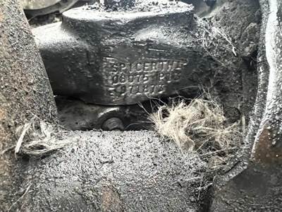 Kenworth T600 Front Axle Assembly for a 2008 Kenworth T600 Aero