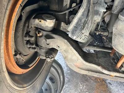 Kenworth T680 Front Axle Assembly