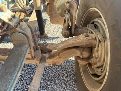 Kenworth T800 Front Axle Assembly