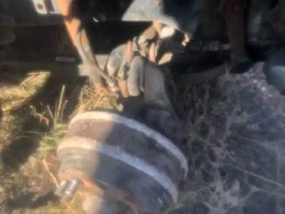 Mack MH613 Front Axle Assembly