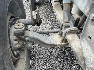 Peterbilt 379 Front Axle Assembly