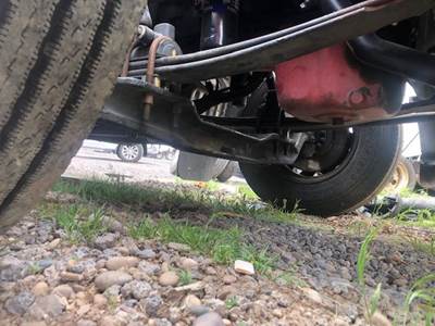 Peterbilt 384 Front Axle Assembly