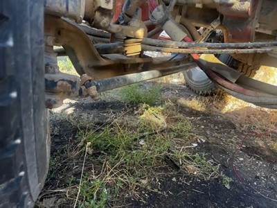 Peterbilt 384 Front Axle Assembly