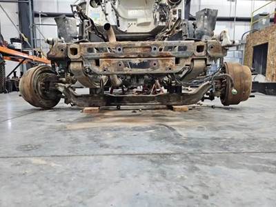 Peterbilt 388 Front Axle Assembly