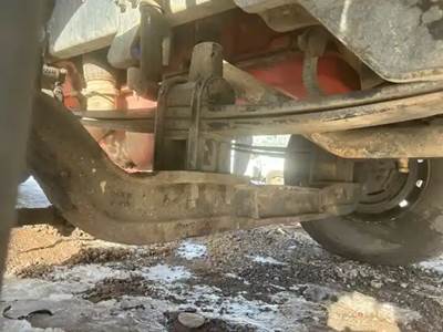 Peterbilt 389 Front Axle Assembly