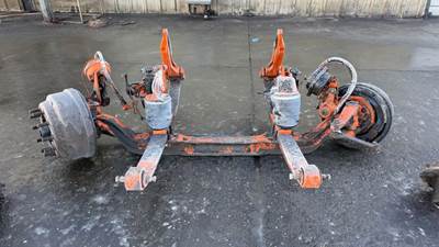 Peterbilt 389 Front Axle Assembly