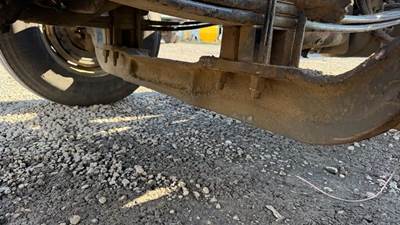 Peterbilt 389 Front Axle Assembly